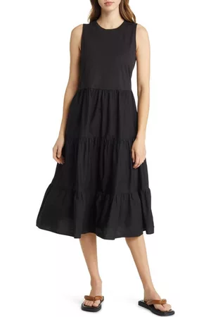 Nordstrom Women Sleeveless Dresses - Sleeveless Mixed Media Dress in Black at