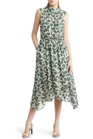 Chelsea Women Printed & Patterned Dresses - Floral Sleeveless Chiffon Dress in Ivory- Green Windsor Floral at Nordstrom