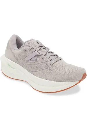 Saucony Triumph RFG Running Shoe in at Nordstrom, Size 7