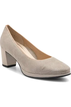 ARA Ophelia Pump in at Nordstrom, Size 10