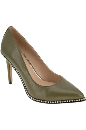 BCBG Max Azria Holli Pointed Toe Pump in at Nordstrom, Size 5