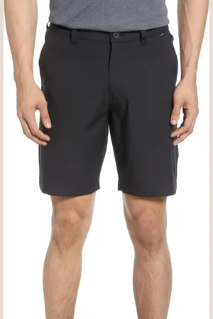 Travis Mathew Wanderlust Chino 9-Inch Shorts in at Nordstrom, Size 30