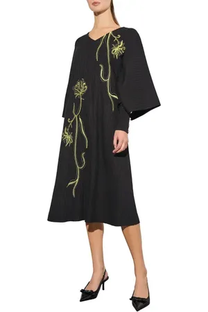 Ming Wang Heritage Fit Floral Embroidery Knit Midi Dress in at Nordstrom, Size X-Small