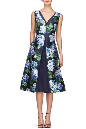 Kay Unger Giavanna Floral A-Line Midi Dress in at Nordstrom, Size 2