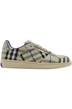 Burberry Terrace Check Sneaker in at Nordstrom, Size 6Us