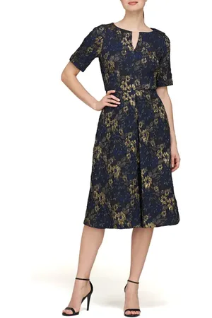 Js Collections Florence Jacquard Cocktail Dress in Deep Navy /Gold at Nordstrom, Size 10