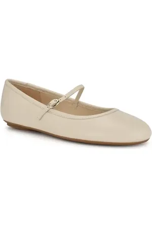 Nine West Classik Mary Jane Flat in at Nordstrom, Size 9