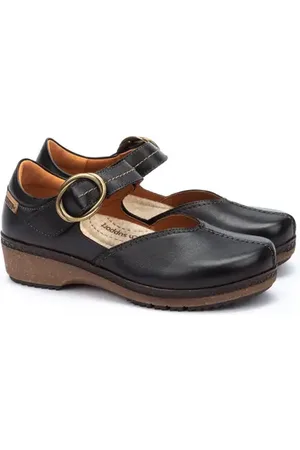 Pikolinos Granada Water Resistant Mary Jane in at Nordstrom, Size 5Us