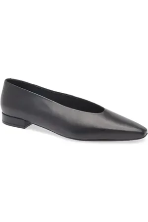 Jeffrey Campbell Hinted Pointed Toe Flat in at Nordstrom, Size 5