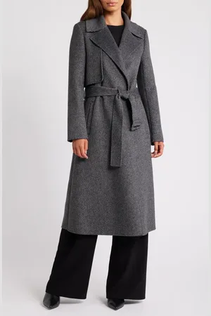 BCBG Max Azria Belted Trench Coat in at Nordstrom, Size Medium