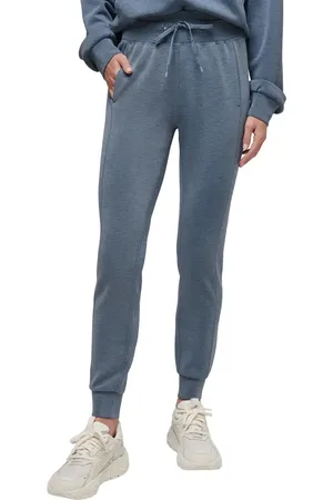 Travis Mathew Core Skyloft Joggers in at Nordstrom, Size Medium