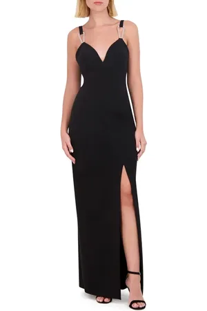 Vince Camuto Rhinestone Trim Gown in at Nordstrom, Size 2