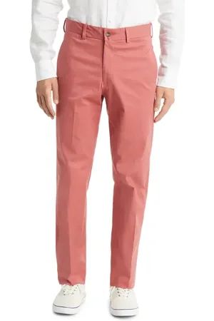 Berlei Charleston Khakis Pleated Chino Pants in at Nordstrom, Size 32
