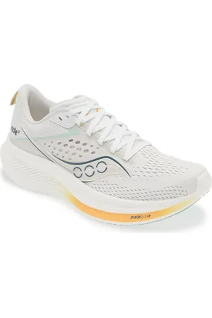 Saucony Ride 17 Running Shoe in at Nordstrom, Size 8