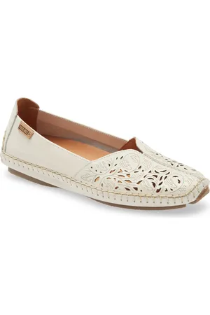 Pikolinos Jerez Perforated Loafer in at Nordstrom, Size 6Us