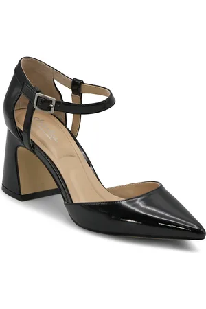 Charles David Aveena Ankle Strap Pointed Toe Pump in at Nordstrom, Size 5