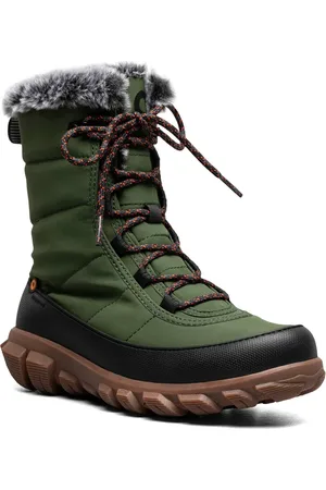 Bogs Cedar Quilted Waterproof Boot in at Nordstrom, Size 9