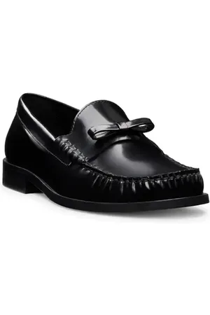 Stuart Weitzman Lottie Bow Loafer in at Nordstrom, Size 7