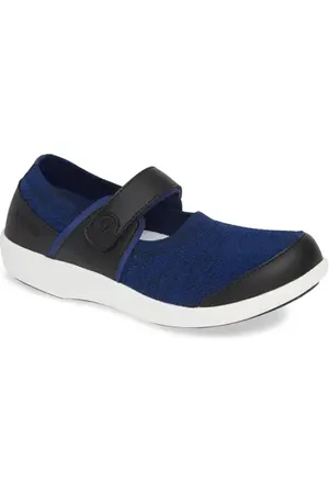 TRAQ BY ALEGRIA Qutie Mary Jane Flat in at Nordstrom, Size 5-5.5Us