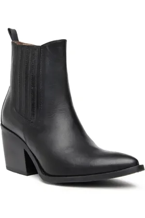 Nero Giardini Texan Pointed Toe Western Boot in at Nordstrom, Size 10Us