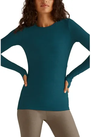 Beyond Yoga Classic Crewneck Pullover in at Nordstrom, Size Small