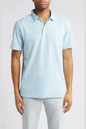 Travis Mathew The Heater Solid Short Sleeve Performance Polo in at Nordstrom, Size Small