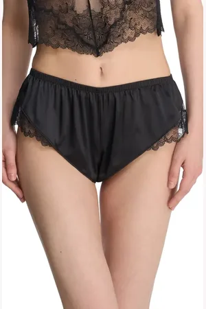 Natori Chantilly Lace Trim Tap Shorts in at Nordstrom, Size X-Large