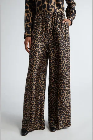 Max Mara Ghinea Leopard Print Silk Wide Leg Pants in at Nordstrom, Size 14