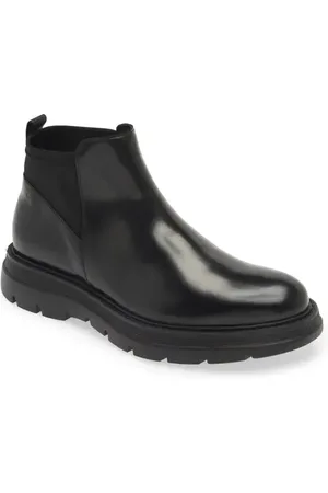 Stuart Weitzman Aiden Chelsea Boot in at Nordstrom, Size 8