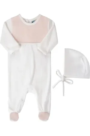 Feltman Brothers Chevron Footie & Bonnet Set in at Nordstrom, Size 3-6M