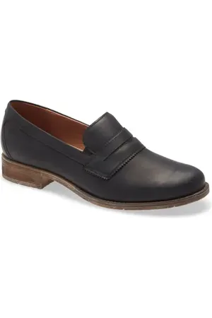 Josef Seibel Sienna 96 Leather Loafer in at Nordstrom, Size 6-6.5Us