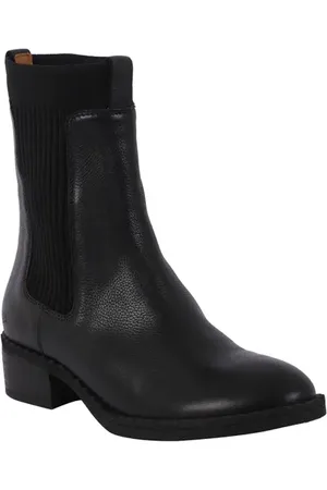 Kenneth Cole Bernadette Chelsea Boot in at Nordstrom, Size 5