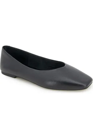 Kenneth Cole Johanna Square Toe Flat in at Nordstrom, Size 6.5
