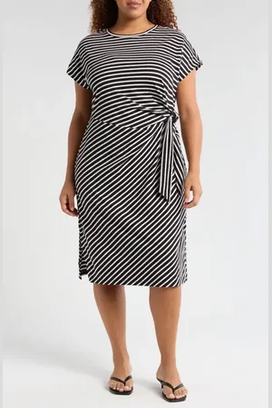 UNIVERSAL STANDARD Crescent Knot T-Shirt Dress in at Nordstrom, Size Xl