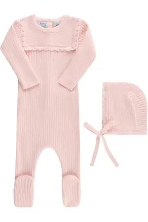 Feltman Brothers Ruffled Yoke Rib Footie & Bonnet Set in at Nordstrom, Size 0-3M