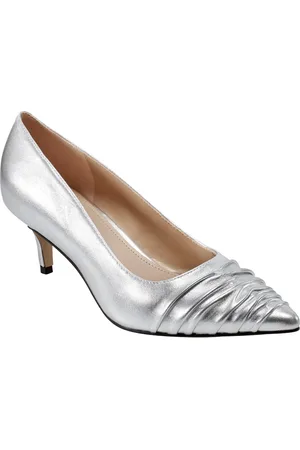 MARC FISHER Paria Pointed Toe Kitten Heel Pump in at Nordstrom, Size 5