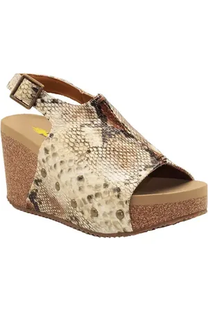 Volatile Division Platform Wedge Sandal in at Nordstrom, Size 9