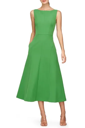 Kay Unger Amari Sleeveless Stretch Crepe Midi Cocktail Dress in at Nordstrom, Size 4