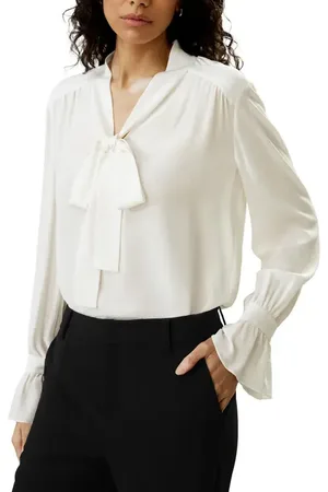Lilysilk Silk V-neck Ribbon Blouse in at Nordstrom, Size Small
