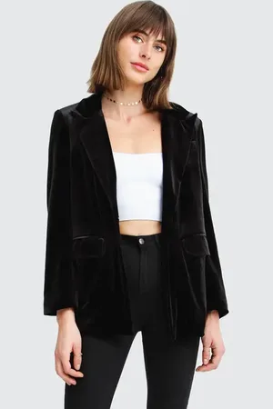 Belle & Bloom Eternity Velvet Blazer in at Nordstrom, Size Small Au