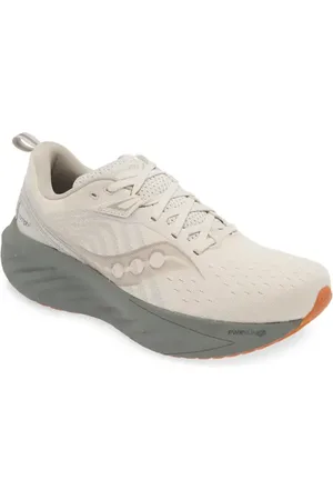 Saucony Triumph 22 Running Shoe in at Nordstrom, Size 8