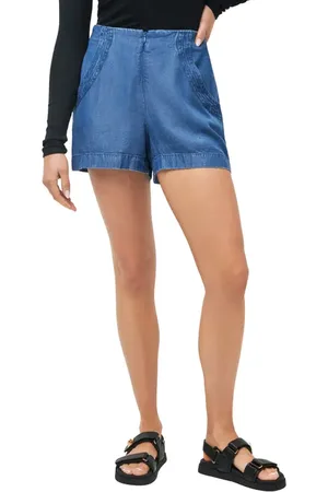 Travis Mathew Old Havana Chambray Shorts in at Nordstrom, Size X-Small
