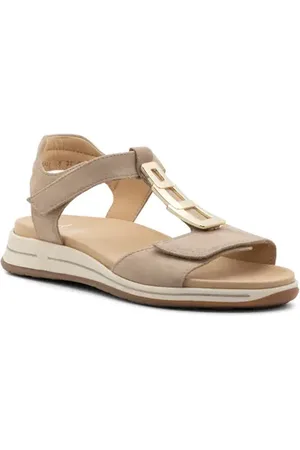 ARA Oregon 2.0 T-Strap Wedge Sandal at Nordstrom, Size 5-5.5Us