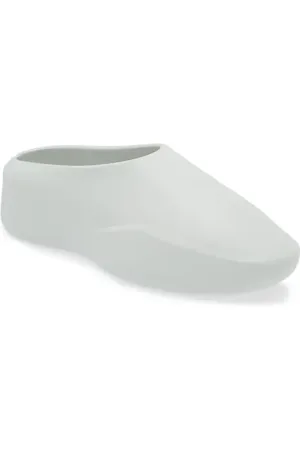 FEAR OF GOD EVA Runner Slip-On Sneaker in at Nordstrom, Size 6Us