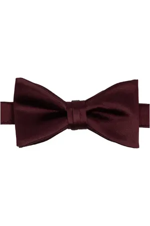Brooklyn Brigade Solid Satin Pre-Tied Bow Tie in at Nordstrom