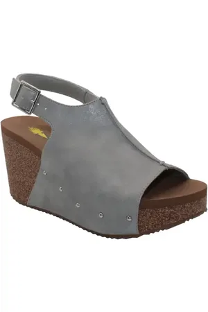 Volatile Division Platform Wedge Sandal in at Nordstrom, Size 9