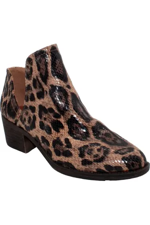 Volatile Chronicle Bootie in at Nordstrom, Size 6