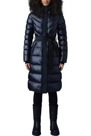 Mackage Coralia Water Resistant Hooded 800 Fill Power Down Coat in at Nordstrom, Size X-Small