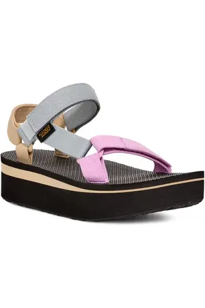 Teva Universal Platform Sandal in at Nordstrom, Size 5
