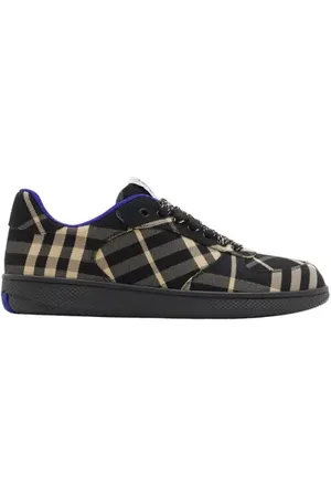 Burberry Terrace Check Sneaker in at Nordstrom, Size 5Us